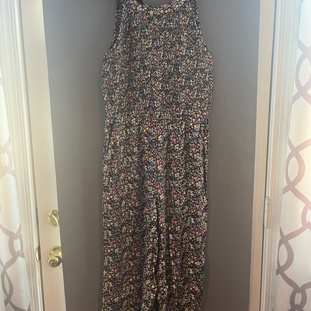 Sleeveless Black Floral Jumpsuit